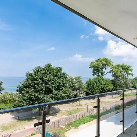 Ultra Marine By Zdrojowa 科沃布热格