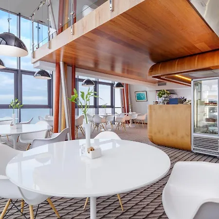 Ultra Marine By Zdrojowa