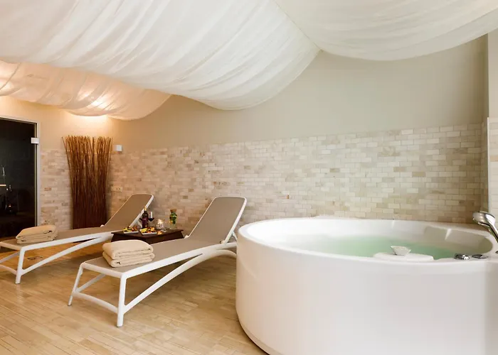 Ultra Marine By Zdrojowa Resort 5*